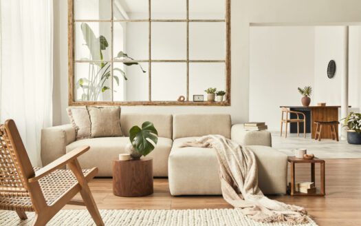 Boutique Cliché For Sale